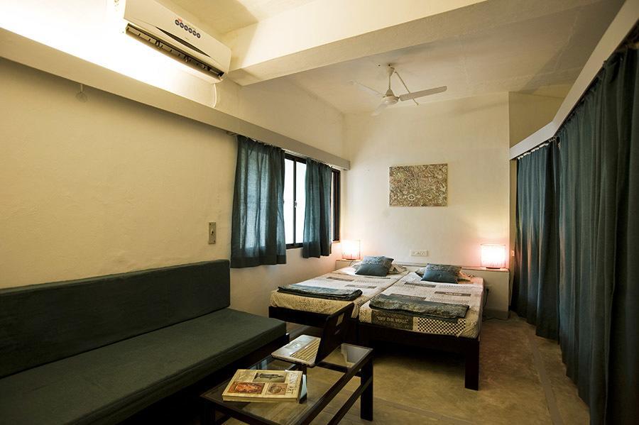 Auromode * Auroville