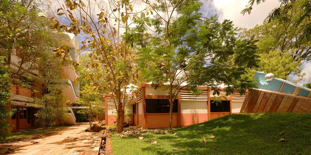 Auromode * Auroville