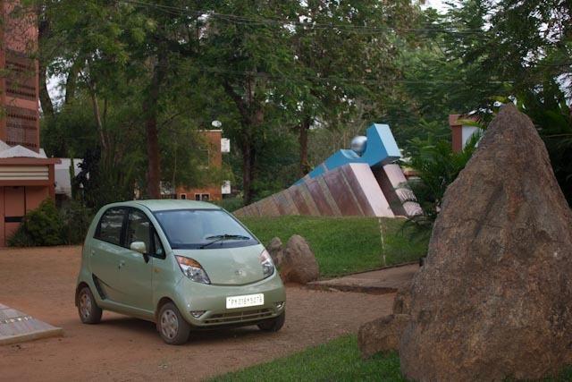 Auromode Auroville